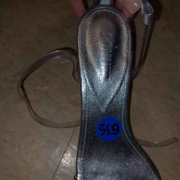 Shnutz Elyda  mid silver bow tie anckle strap open toe sandals size 6.5B nwt - Picture 3 of 7